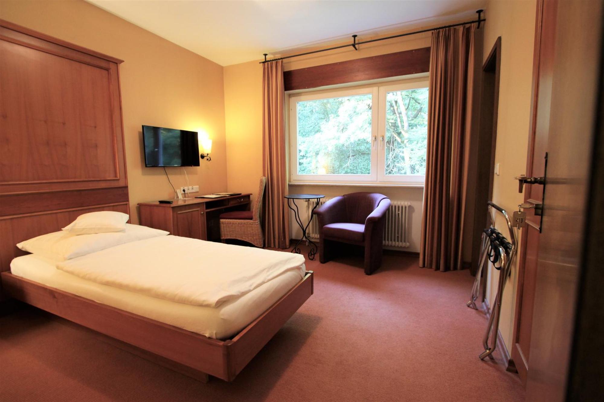 Hardtwald Hotel Бад-Хомбург-фор-дер-Хёэ Номер фото